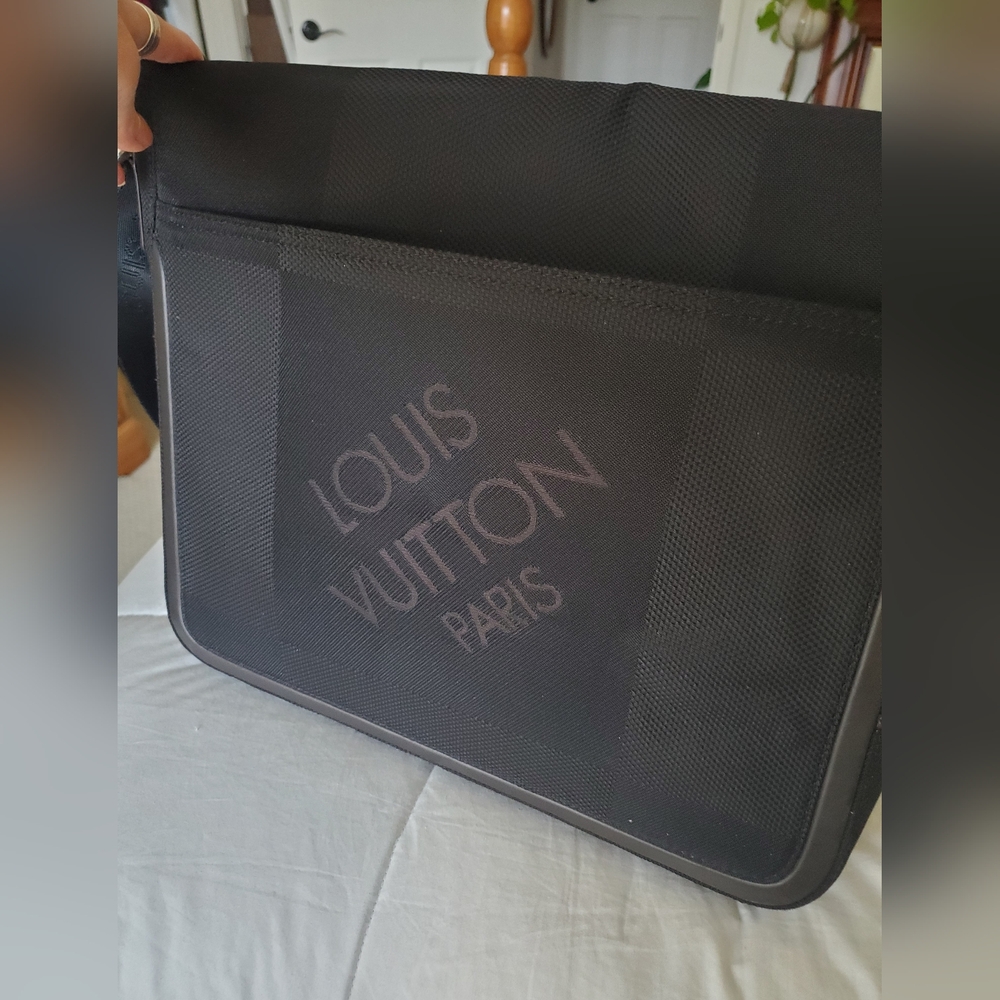 Louis Vuitton Black/brown Damier Geant Men's Women's Messenger Bag